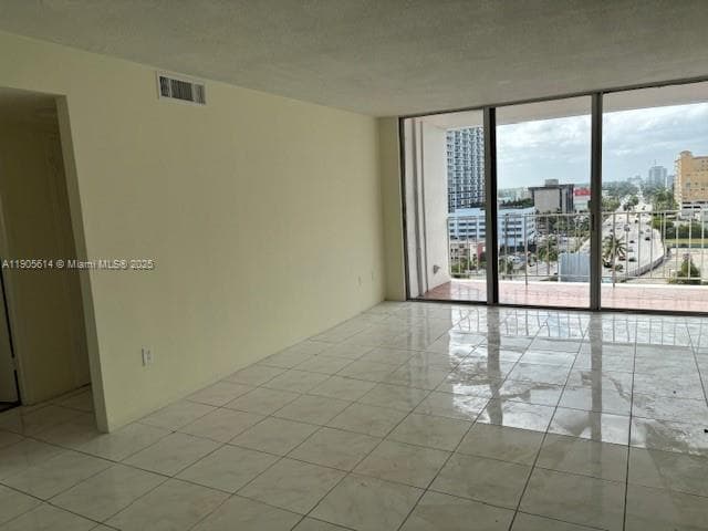 KENNEDY HOUSE CONDO · #10J in North Bay Village - Photo 13