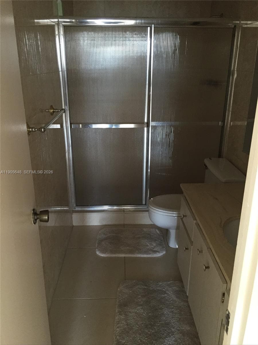 HEMISPHERES CONDO · #12J in Hallandale Beach - Photo 9