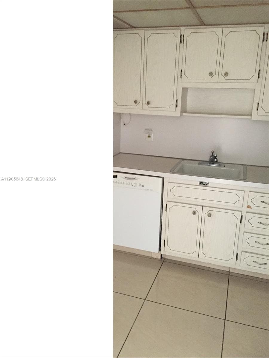 HEMISPHERES CONDO · #12J in Hallandale Beach - Photo 10
