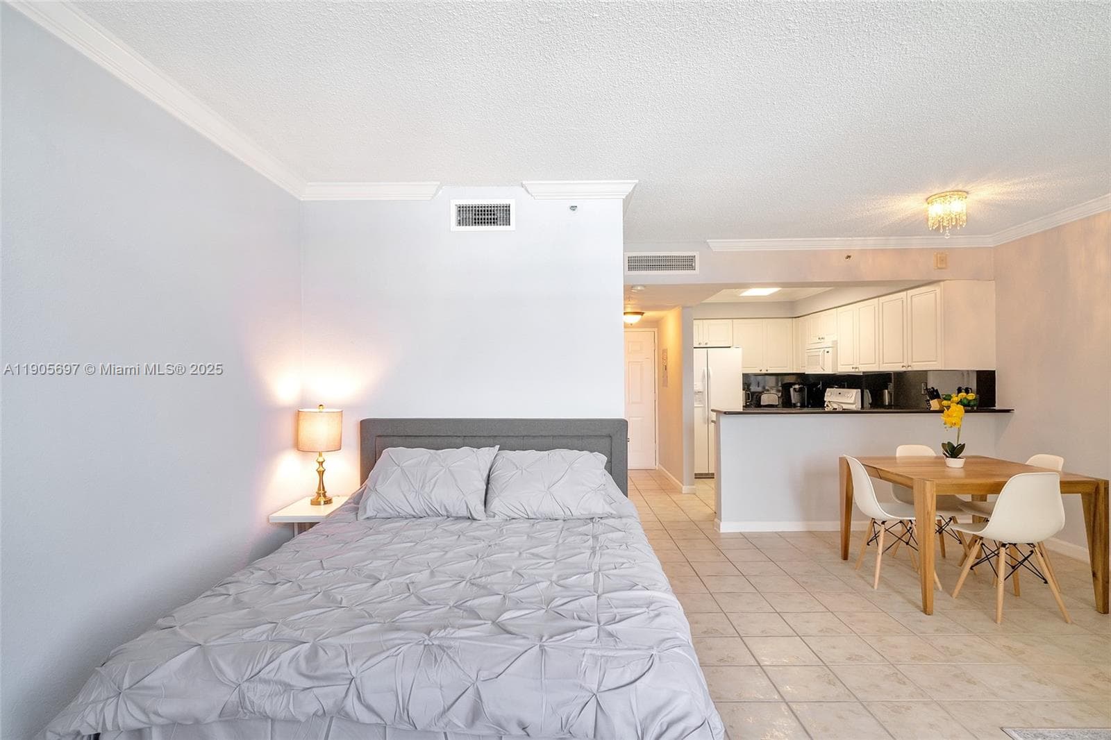 THE WAVE CONDO · #1432 in Hollywood - Photo 12