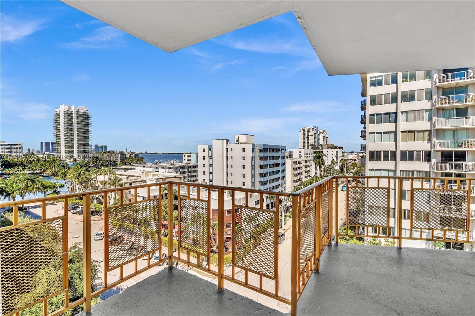 GOLDEN HOUSE CONDO · #801 in Miami Beach - Photo 9
