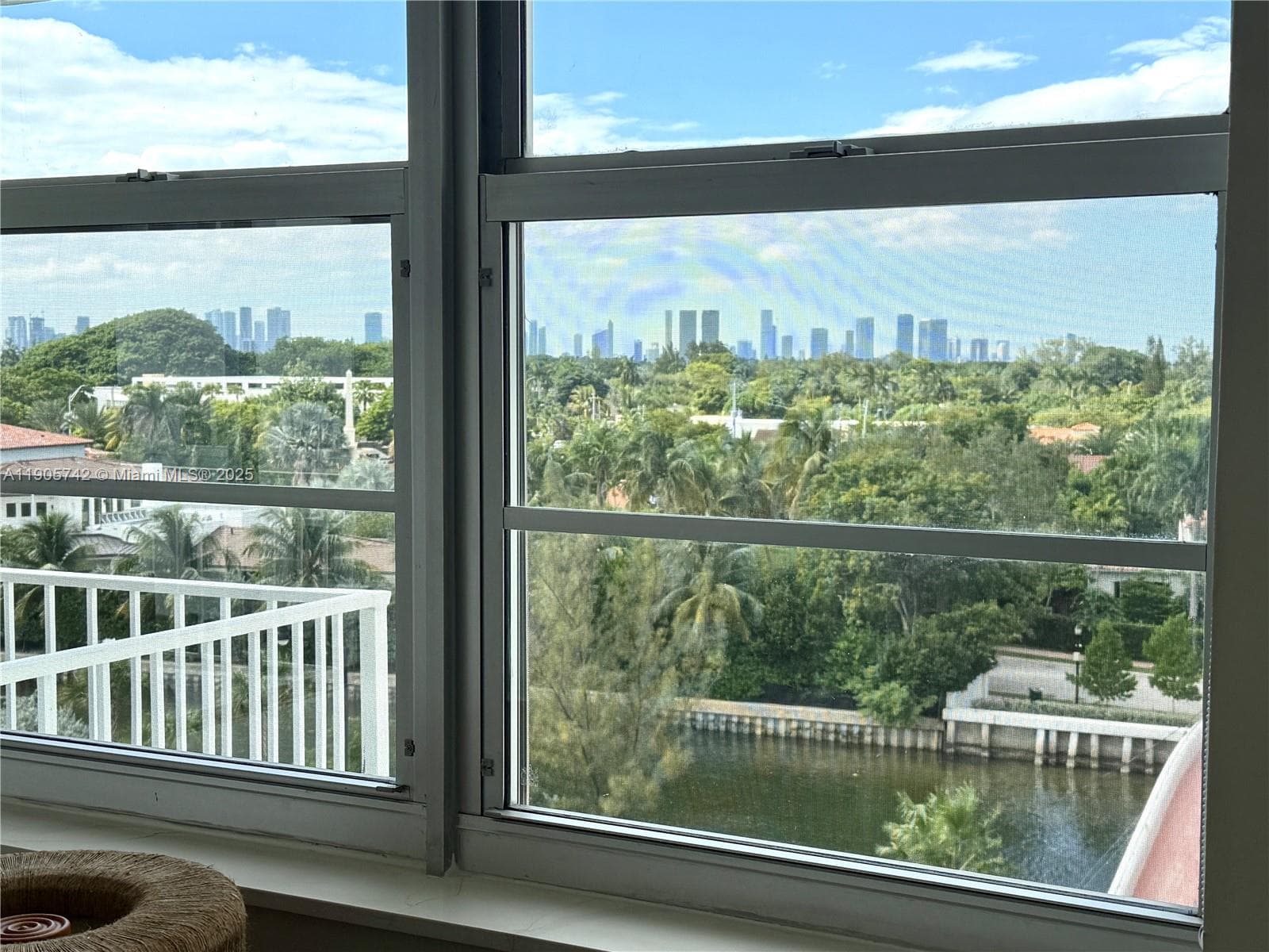CLEARVIEW TOWERS CONDO · #603 in Miami Beach - Photo 21