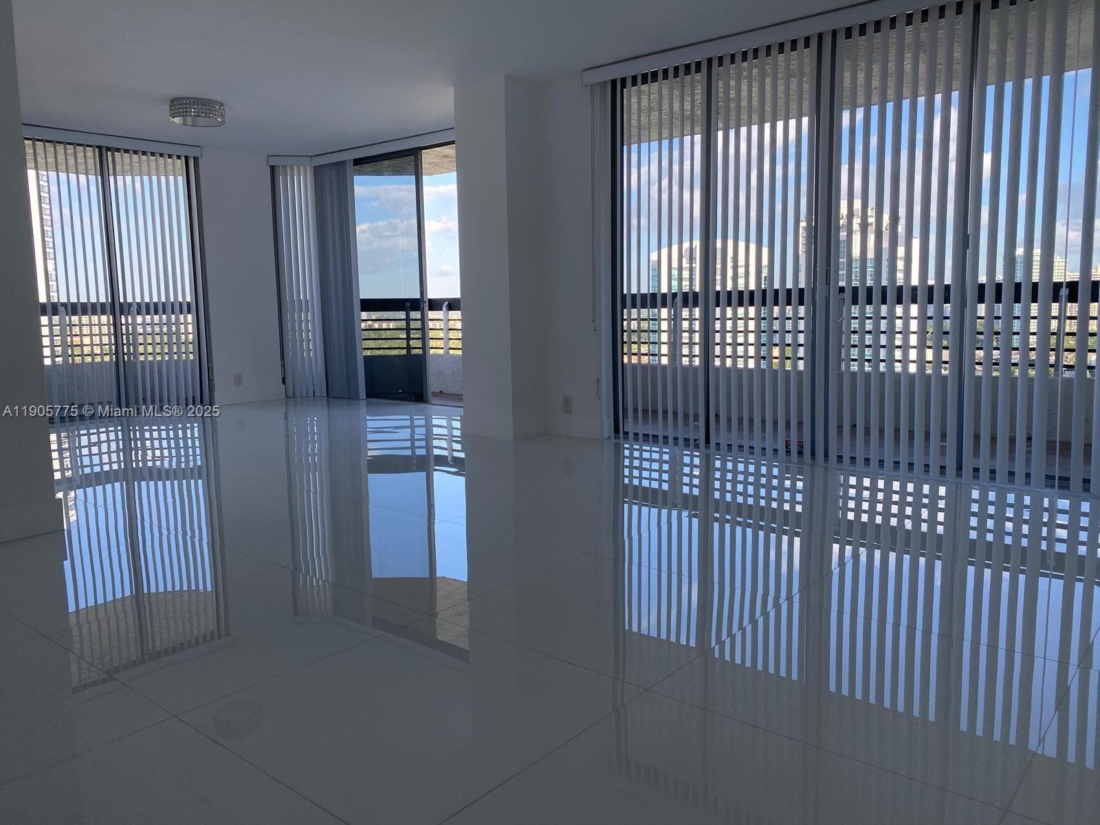 Mystic Pointe Tower 200 · #2306 in Aventura - Photo 17