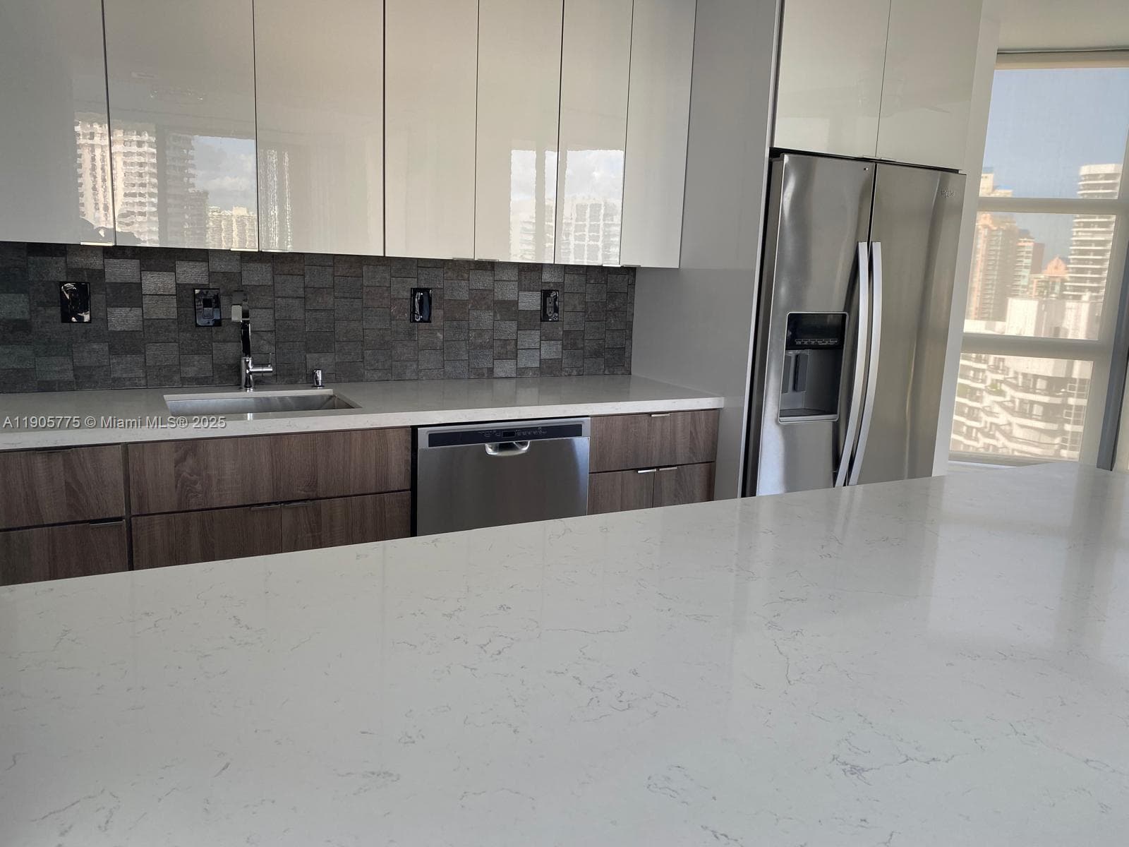 Mystic Pointe Tower 200 · #2306 in Aventura - Photo 7