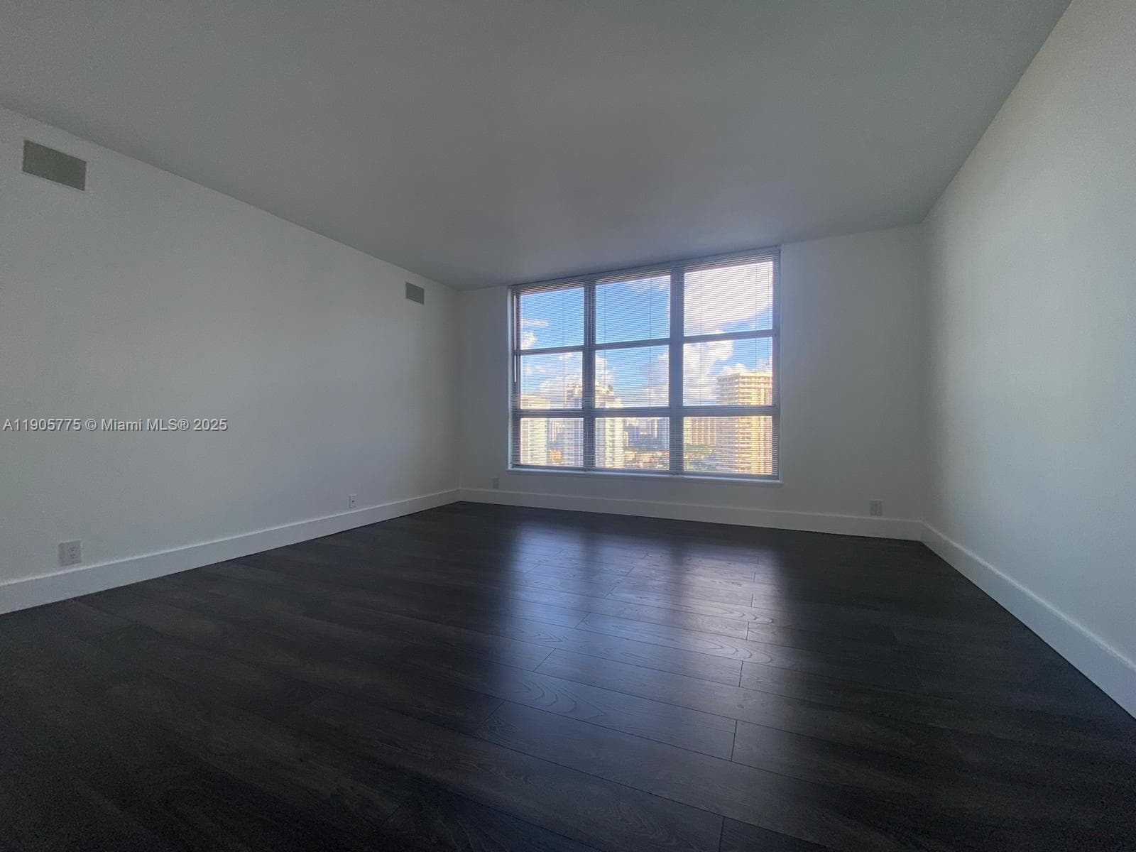 Mystic Pointe Tower 200 · #2306 in Aventura - Photo 19