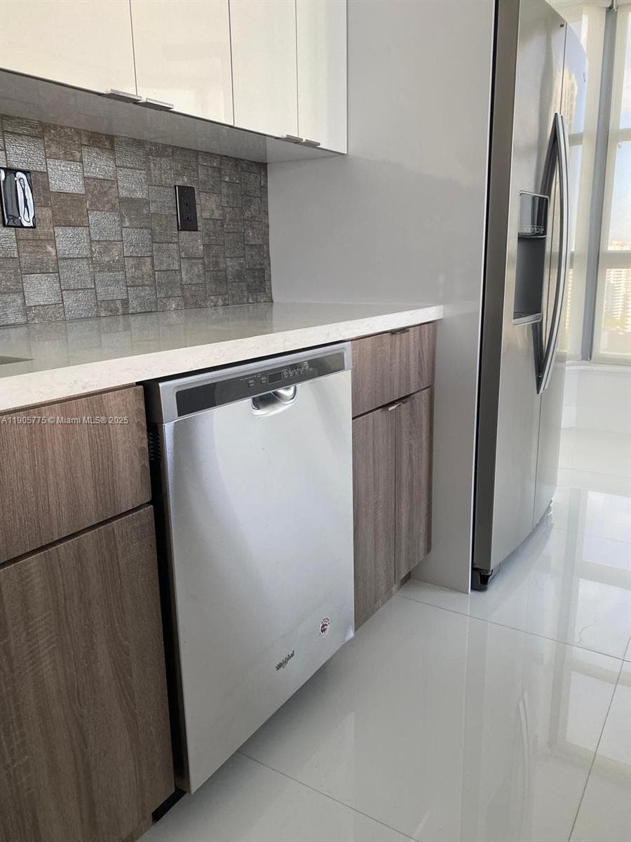 Mystic Pointe Tower 200 · #2306 in Aventura - Photo 8