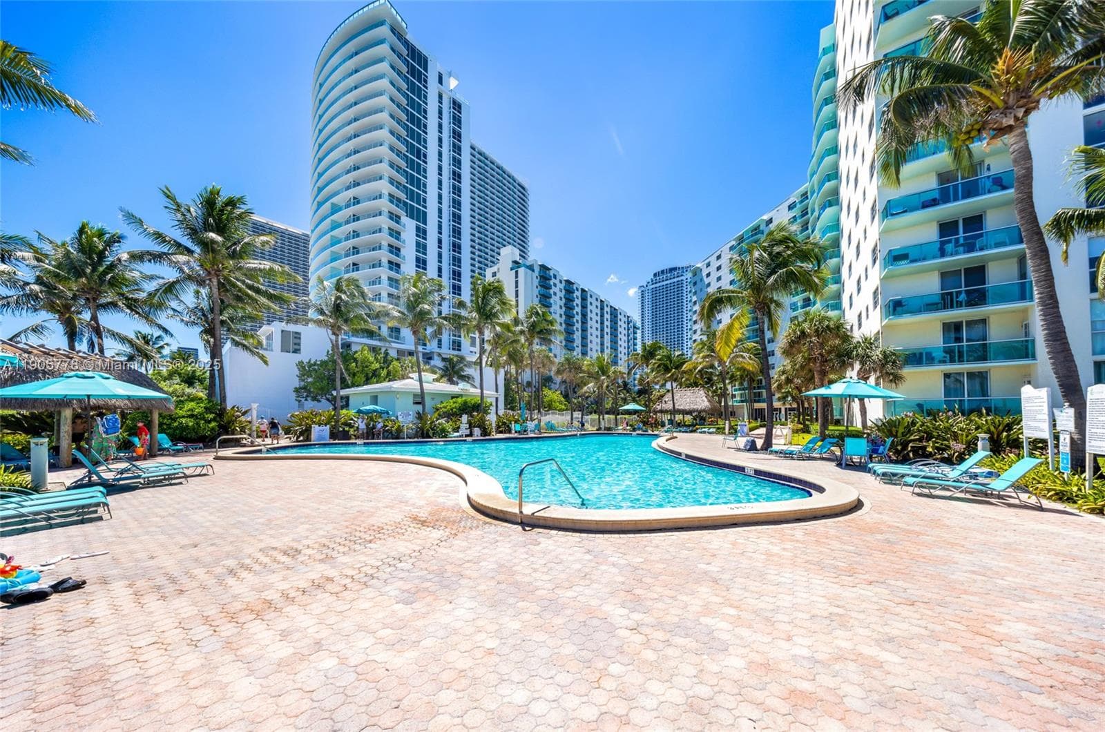 Tides on Hollywood Beach · #15R in Hollywood - Photo 28