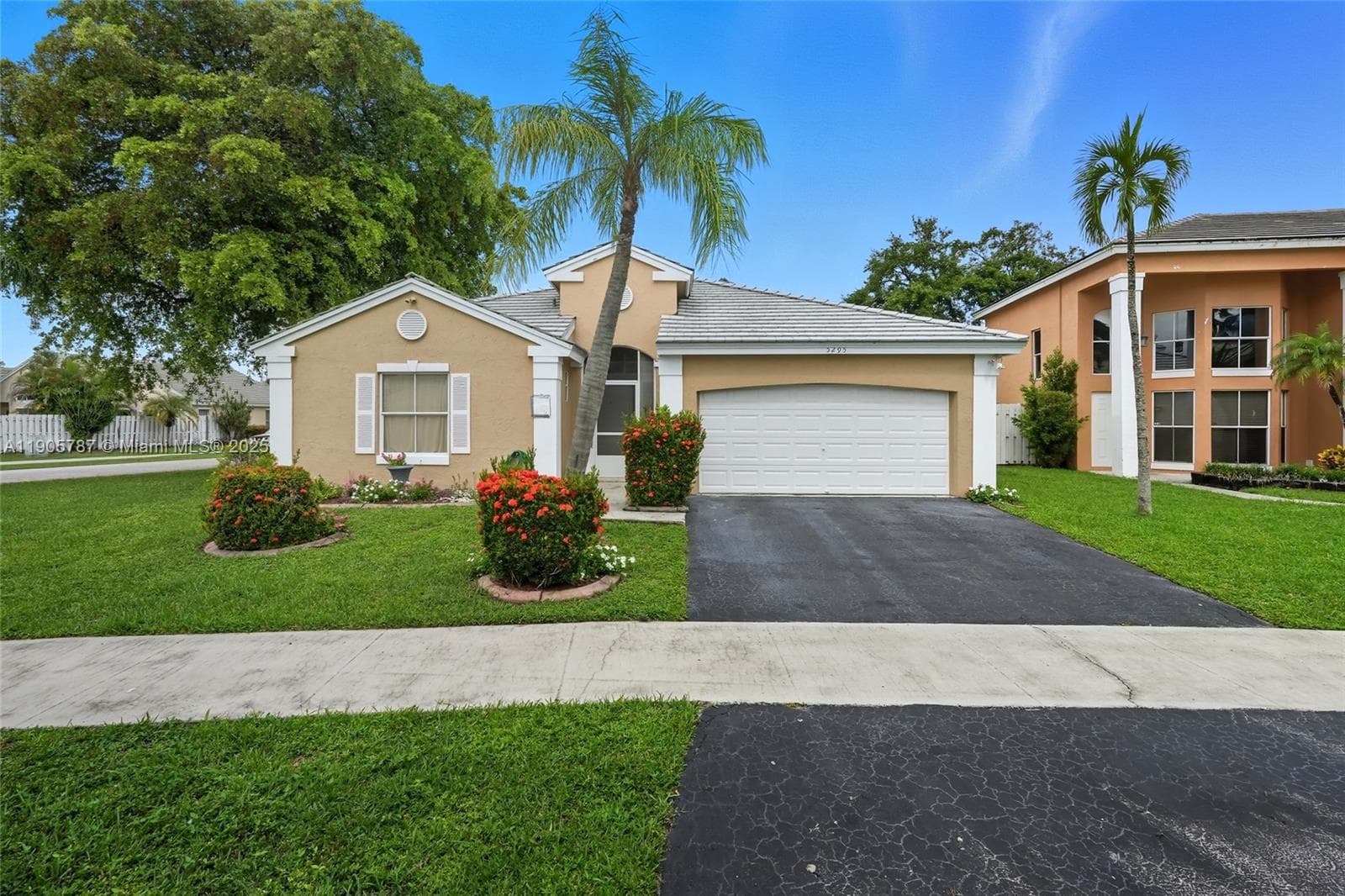 5295 NW 54th St photo 1