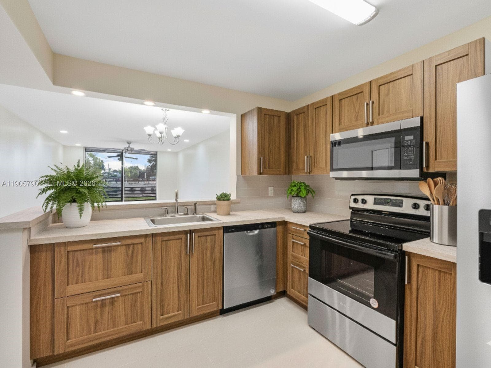 SOMERSET LAKES CONDO · #112O in Lauderdale Lakes - Photo 1