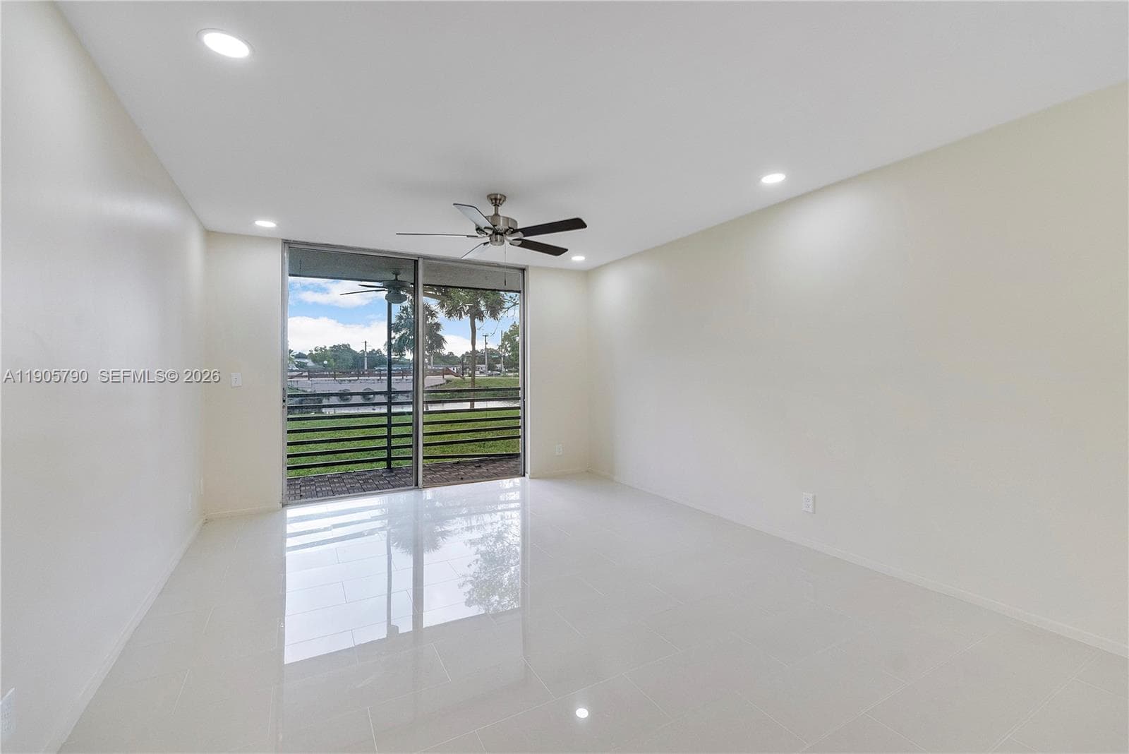 SOMERSET LAKES CONDO · #112O in Lauderdale Lakes - Photo 9