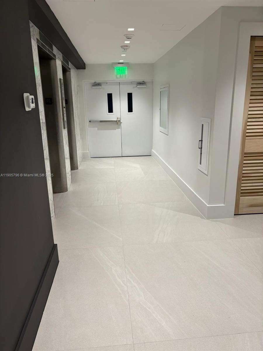 CLEARVIEW TOWERS CONDO · #608 in Miami Beach - Photo 10
