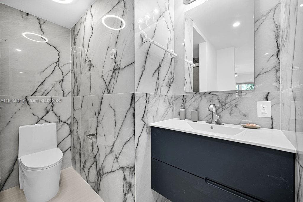 FOURTH GULFSTREAM GARDEN · #223 in Hallandale Beach - Photo 8