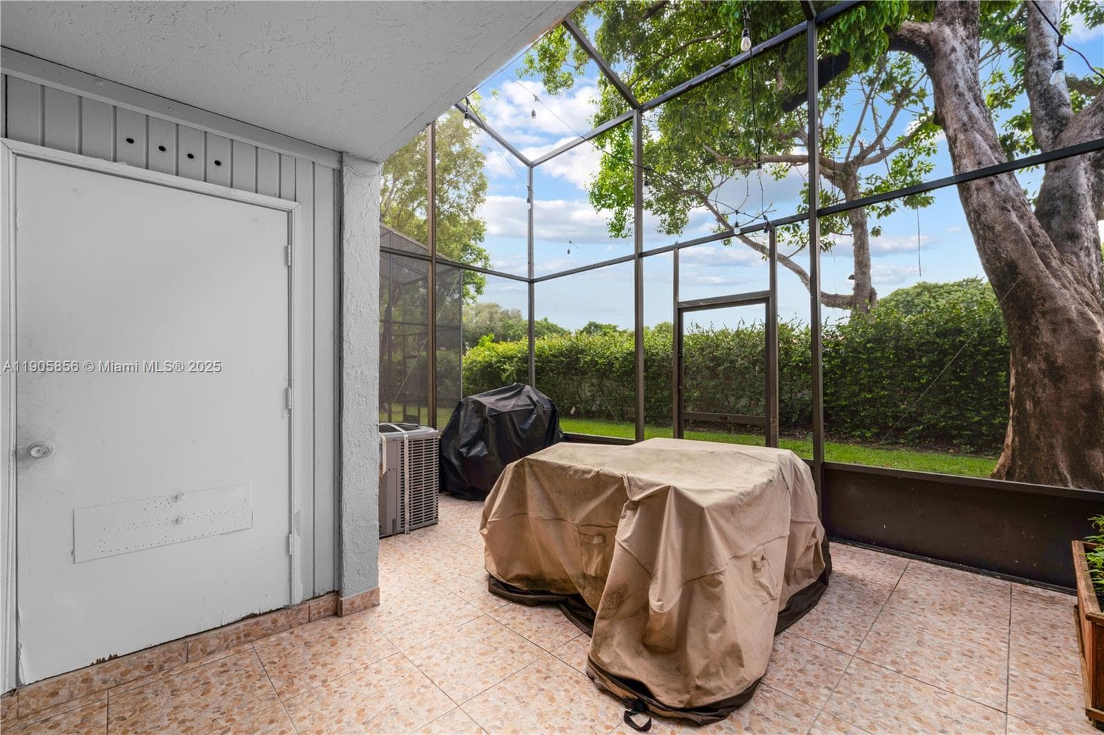 VILLAS OF AMBERWOOD · #68-6 in Doral - Photo 17