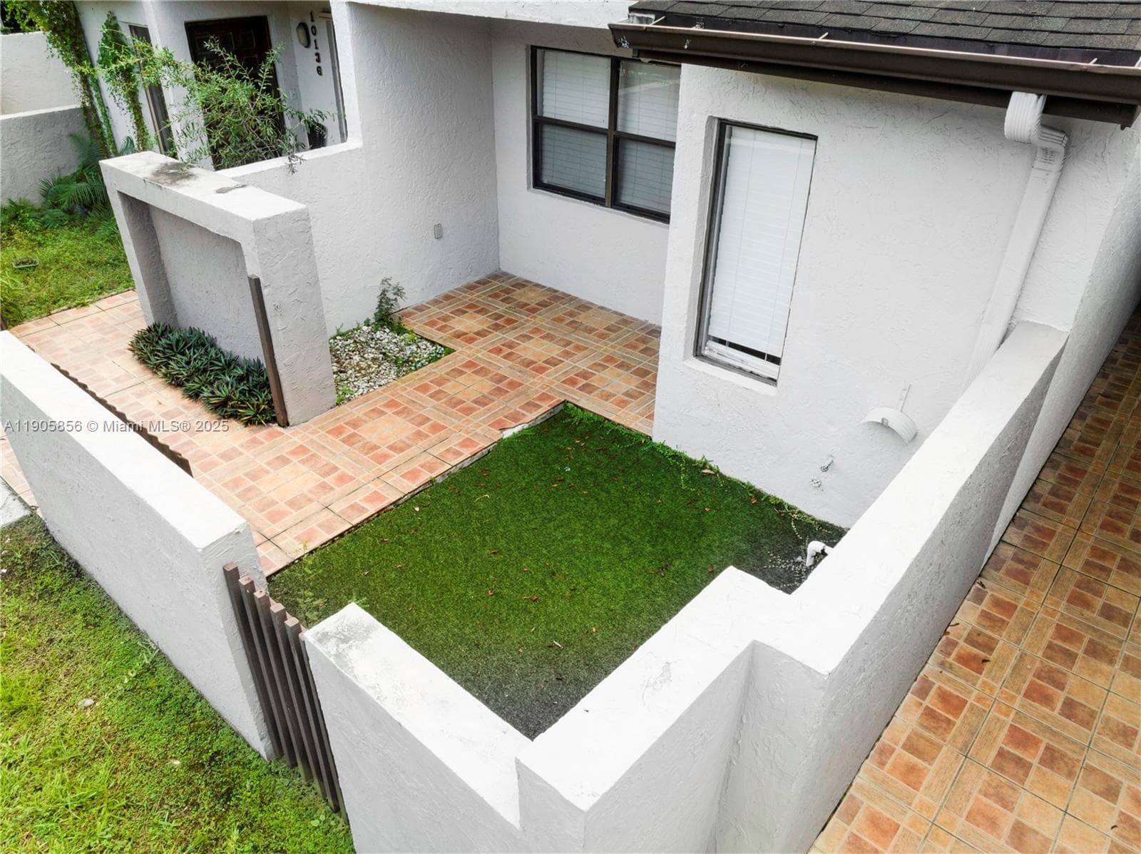 VILLAS OF AMBERWOOD · #68-6 in Doral - Photo 3
