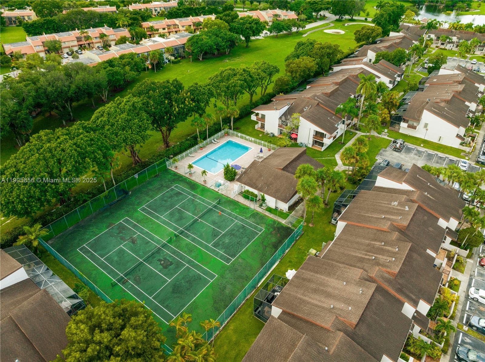 VILLAS OF AMBERWOOD · #68-6 in Doral - Photo 9