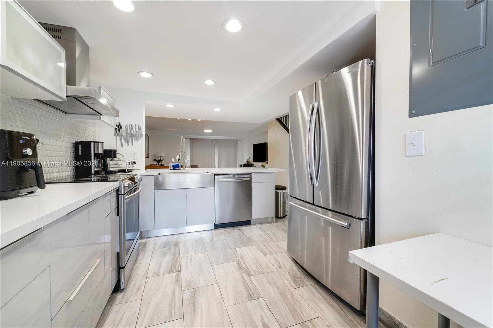 VILLAS OF AMBERWOOD · #68-6 in Doral - Photo 58