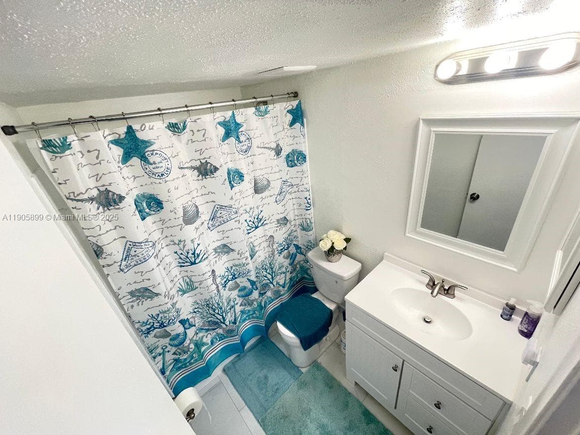 QUATRAINE CONDO I PH I · #O3 in Miami - Photo 9