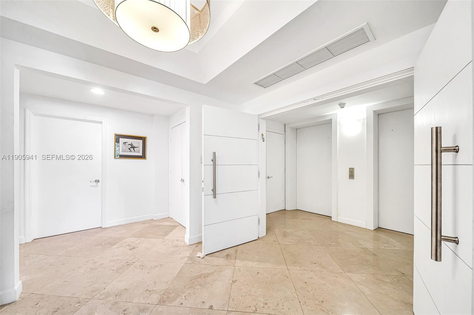 Private elevator foyer