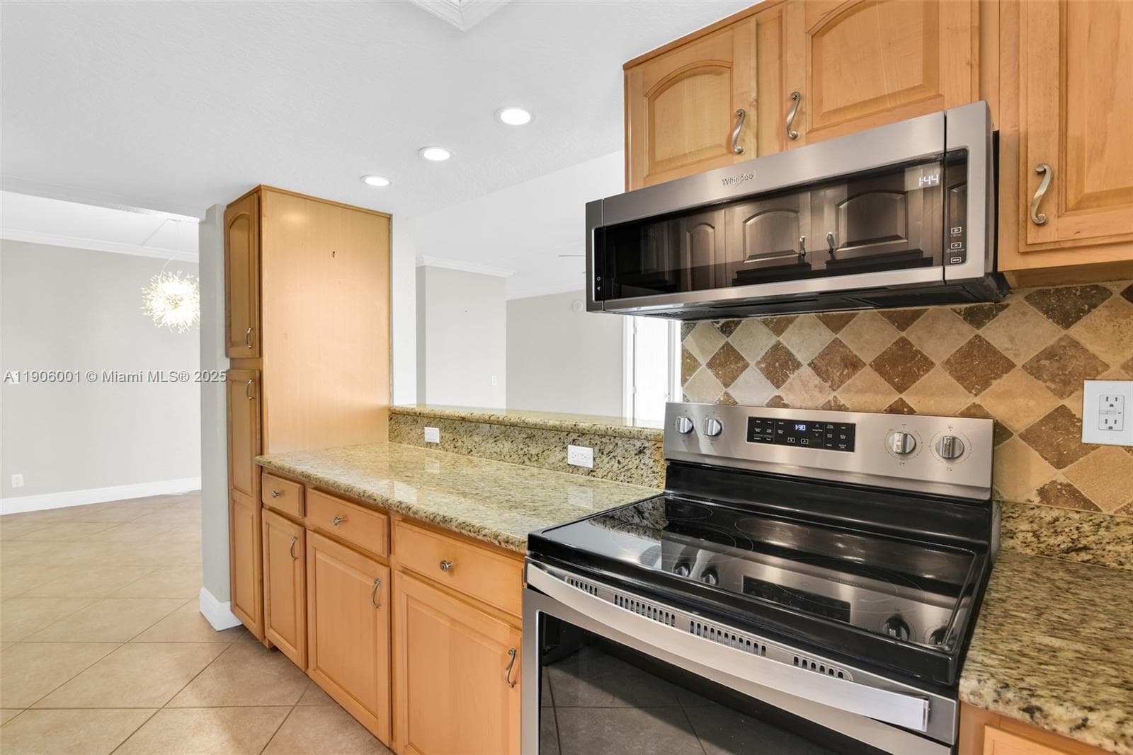 EMBASSY TOWER II INC COND · #11B in Fort Lauderdale - Photo 3