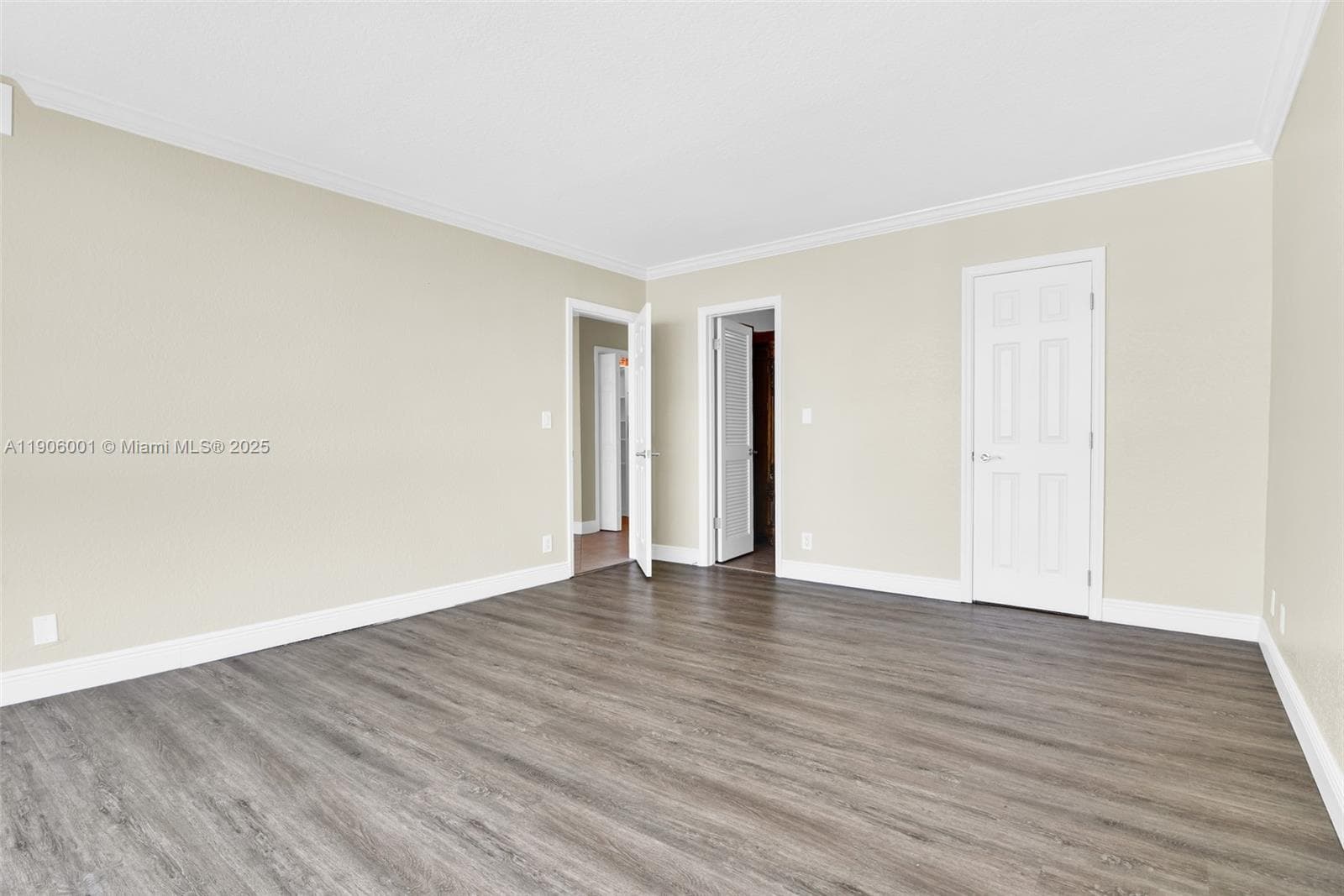 EMBASSY TOWER II INC COND · #11B in Fort Lauderdale - Photo 20