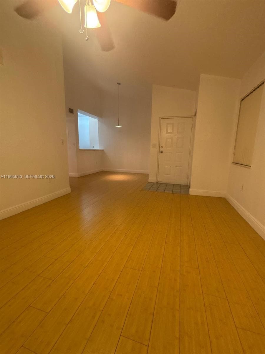 LAKEVIEW CLUB CONDO · #201 in Oakland Park - Photo 3