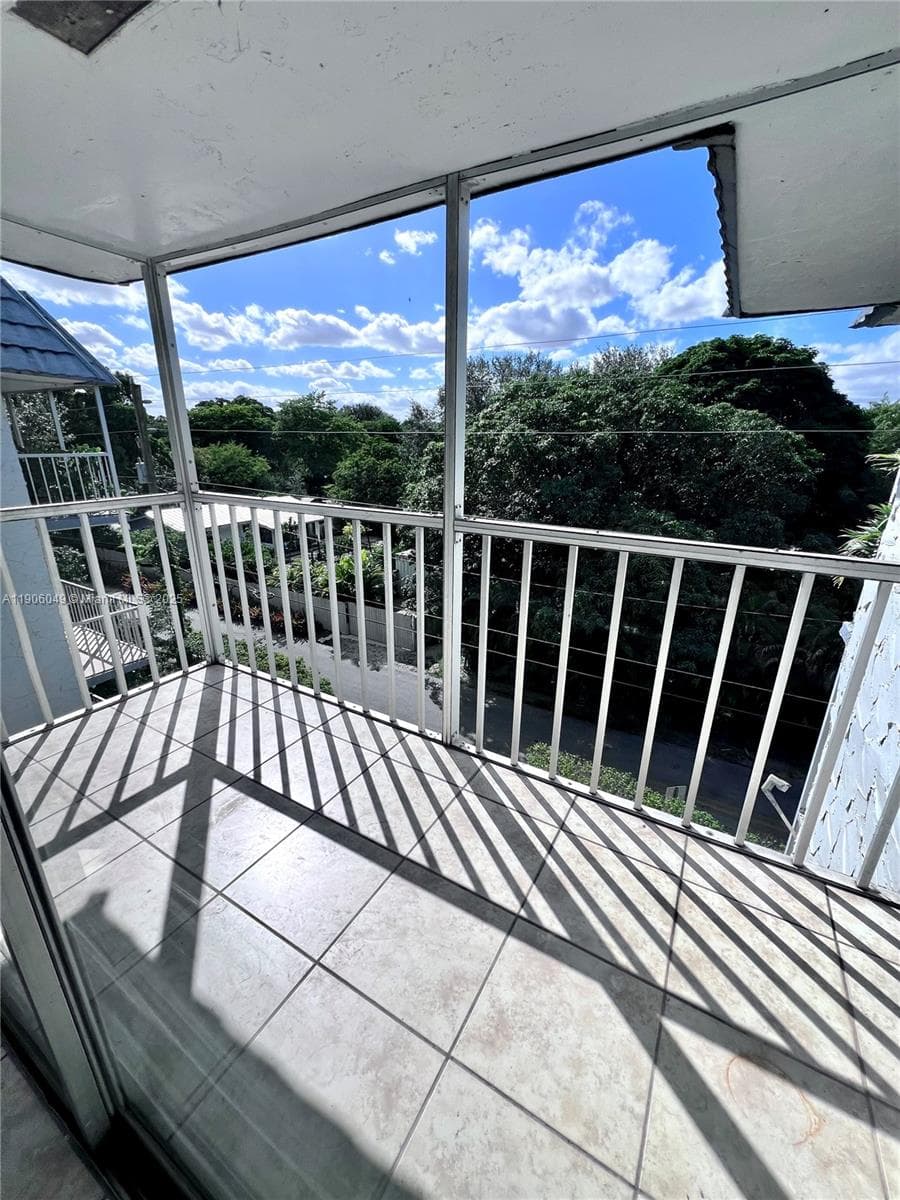 GOLD COAST CONDO · #305 in North Miami - Photo 18