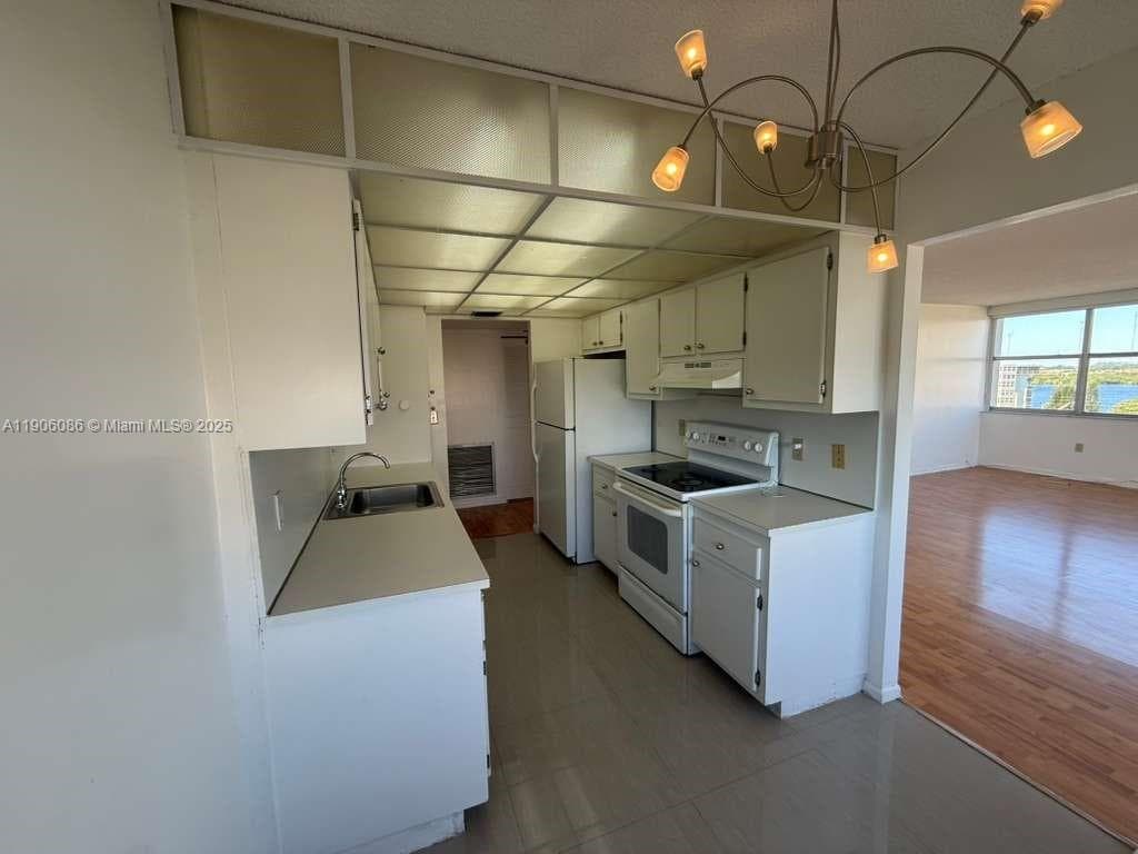 WILSHIRE CONDO · #814W in Miami - Photo 15