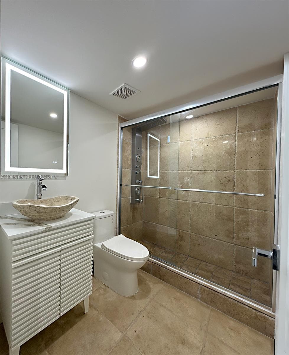 TOWER AT BISCAYNE COVE CO · #107 in Aventura - Photo 26