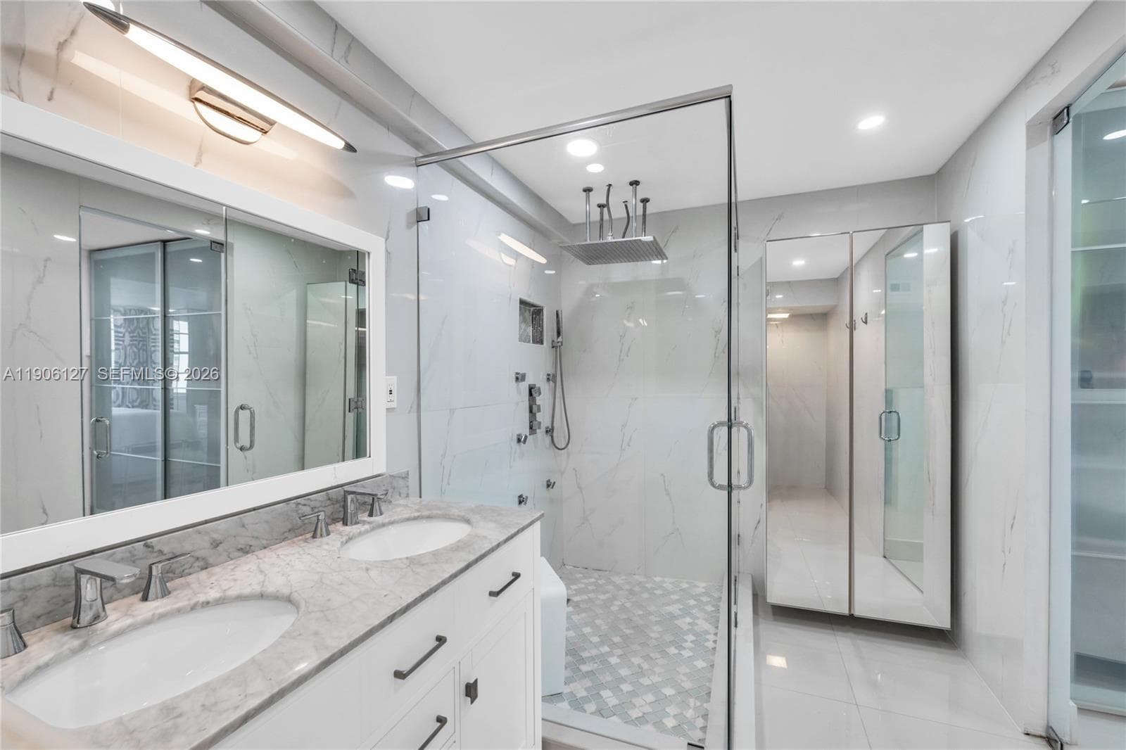 ADMIRALS PORT CONDO · #1516W in Aventura - Photo 23