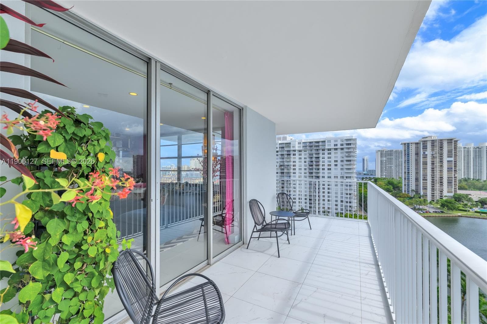 ADMIRALS PORT CONDO · #1516W in Aventura - Photo 17