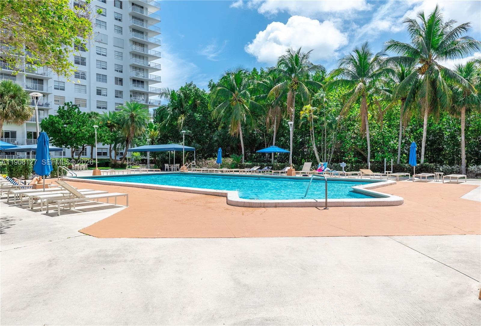 ADMIRALS PORT CONDO · #1516W in Aventura - Photo 31