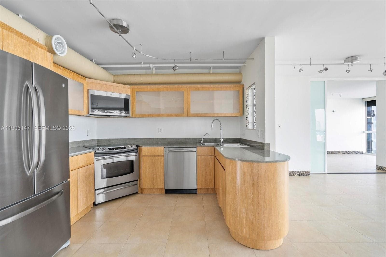 NORTH TOWER AT THE POINT · #2204 in Aventura - Photo 10
