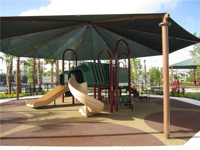 PALM AIRE COUNTRY CLUB · #305 in Pompano Beach - Photo 31