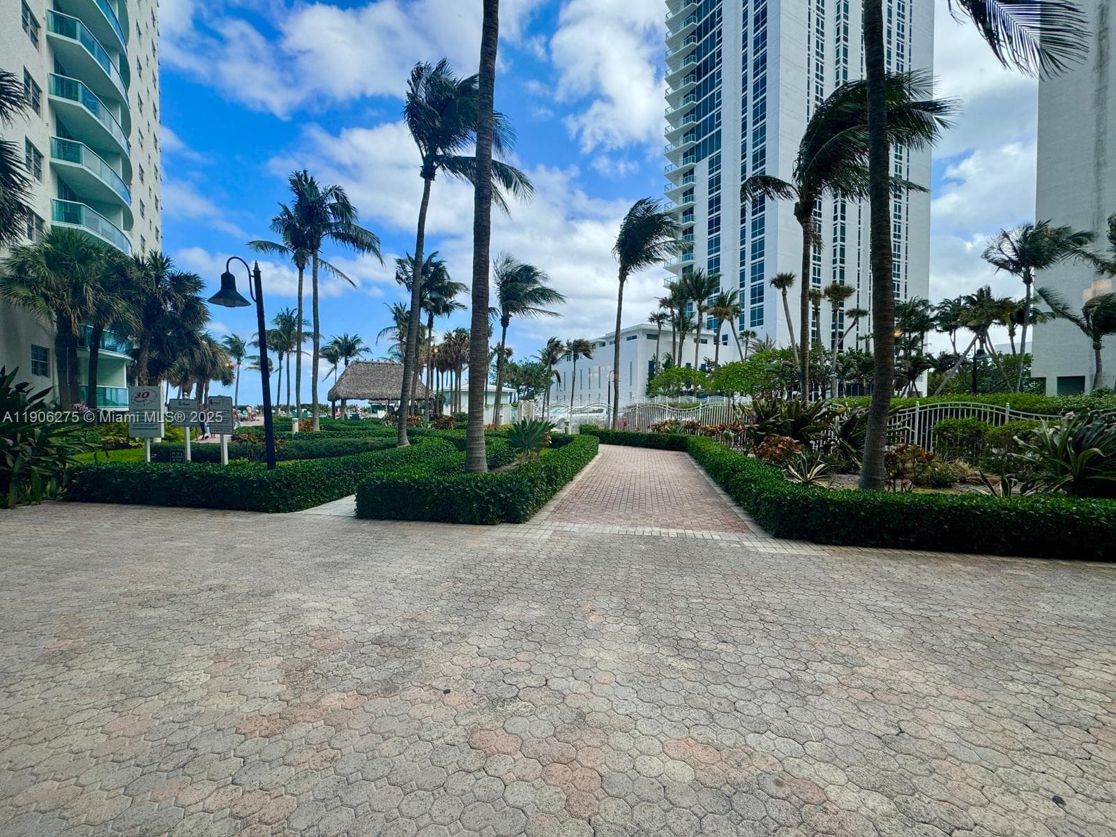 TIDES ON HOLLYWOOD BEACH · #5A in Hollywood - Photo 42