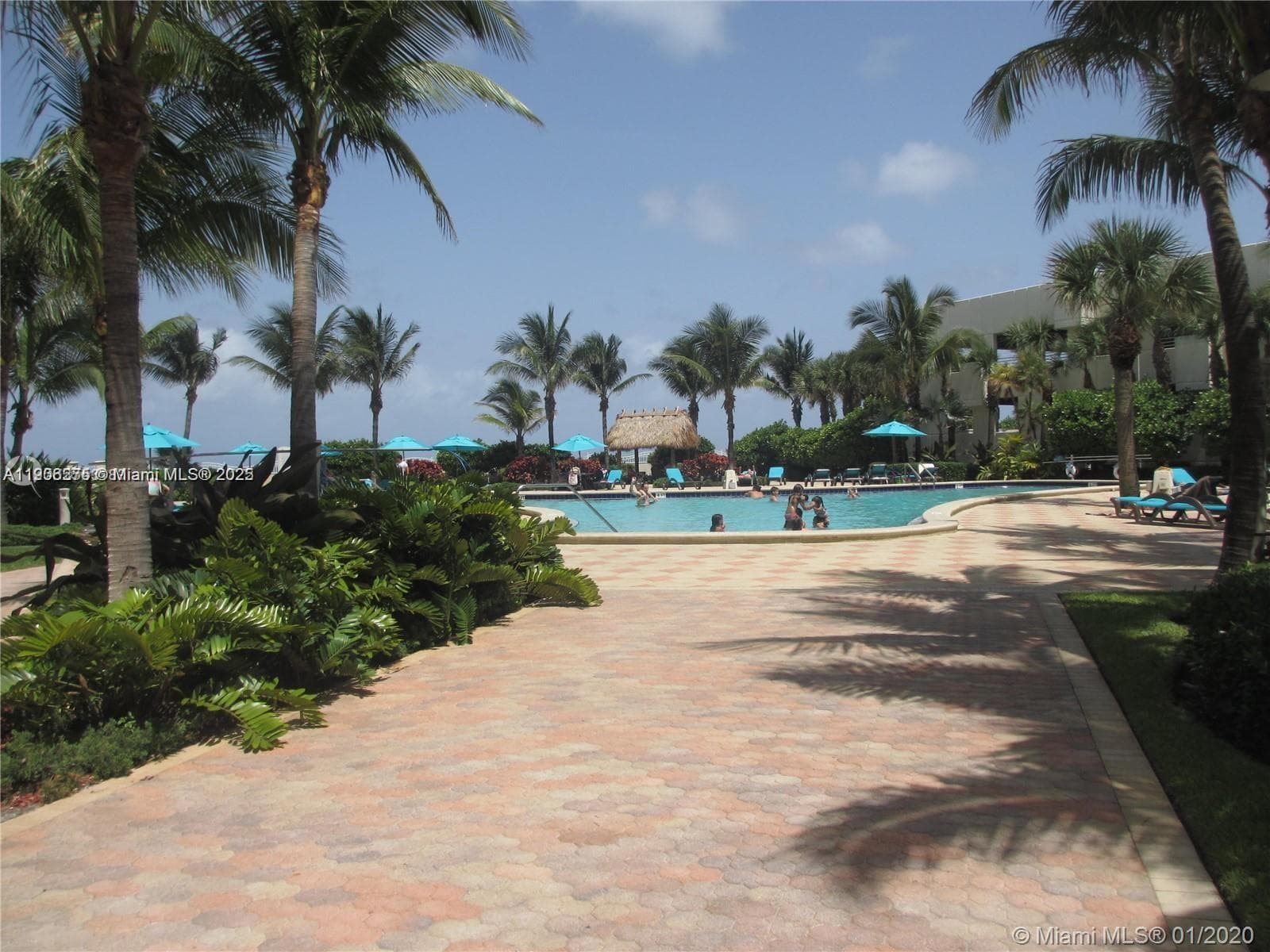 TIDES ON HOLLYWOOD BEACH · #5A in Hollywood - Photo 41