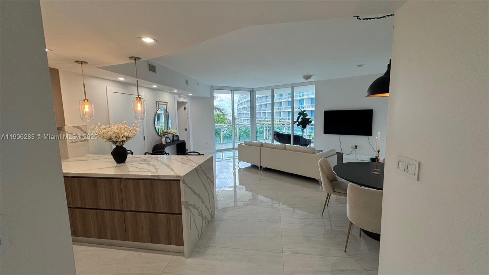 EASTSIDE AT AVENTURA COND · #402 in Aventura - Photo 2