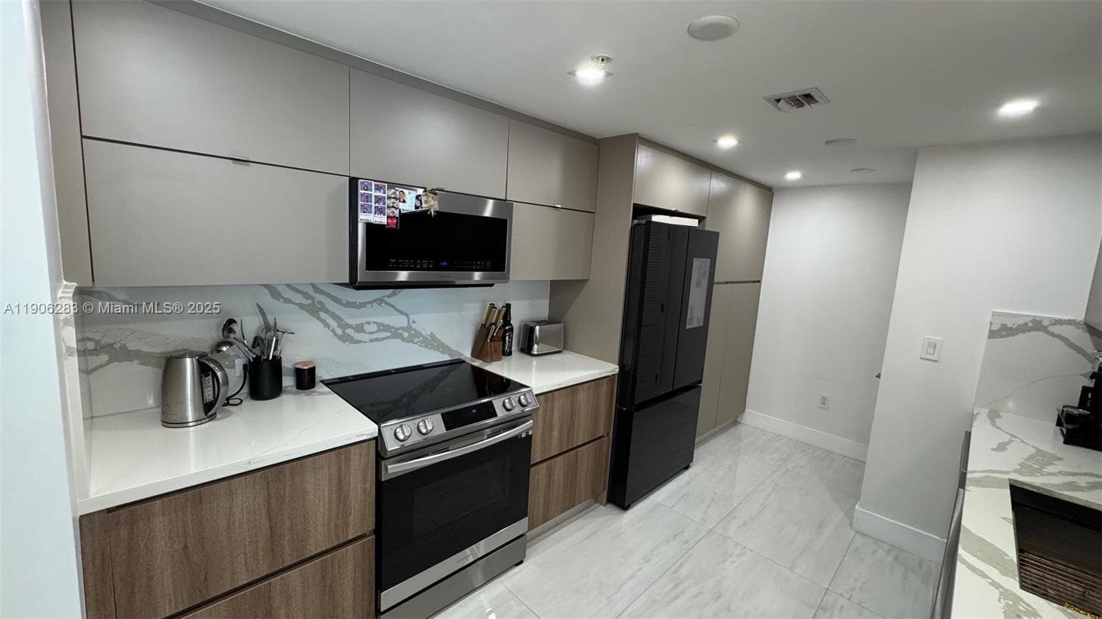 EASTSIDE AT AVENTURA COND · #402 in Aventura - Photo 3