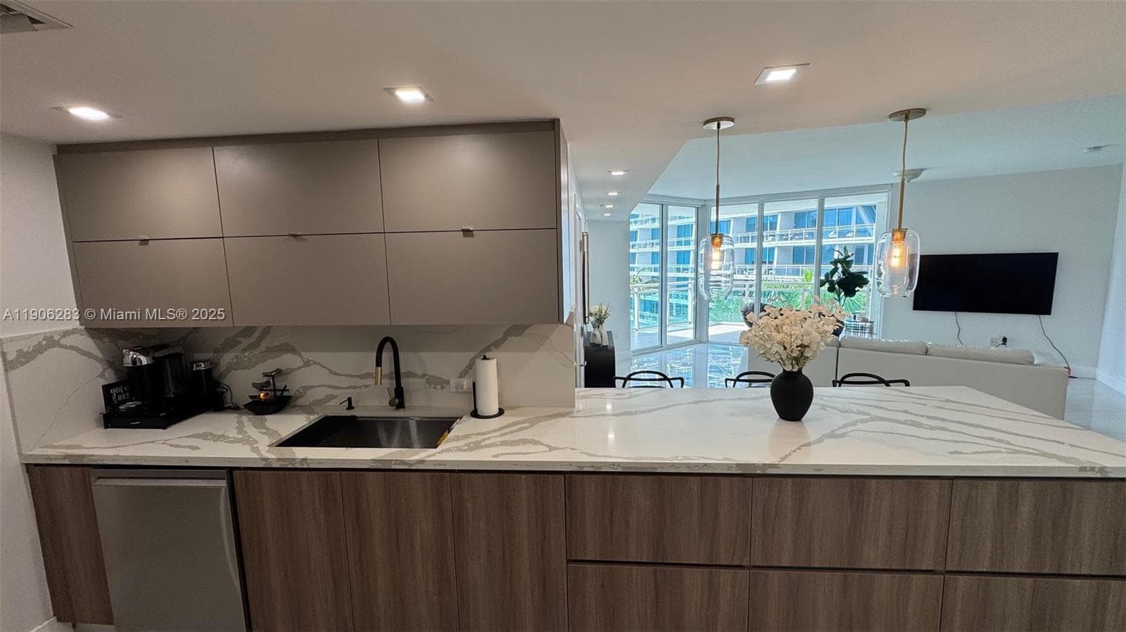 EASTSIDE AT AVENTURA COND · #402 in Aventura - Photo 4