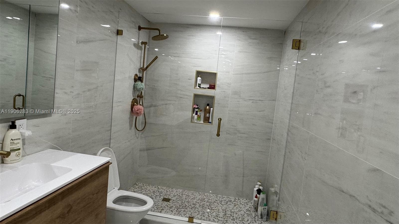 EASTSIDE AT AVENTURA COND · #402 in Aventura - Photo 25