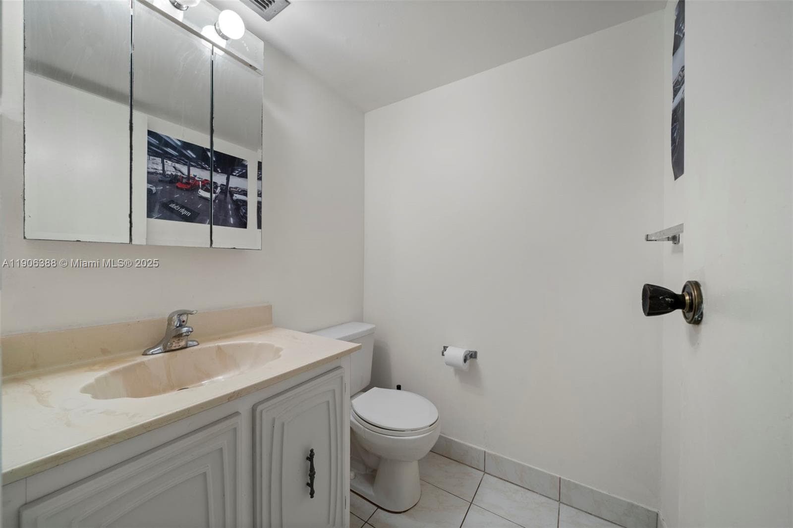 OCEANVIEW PARK CONDO · #302 in Hallandale Beach - Photo 7
