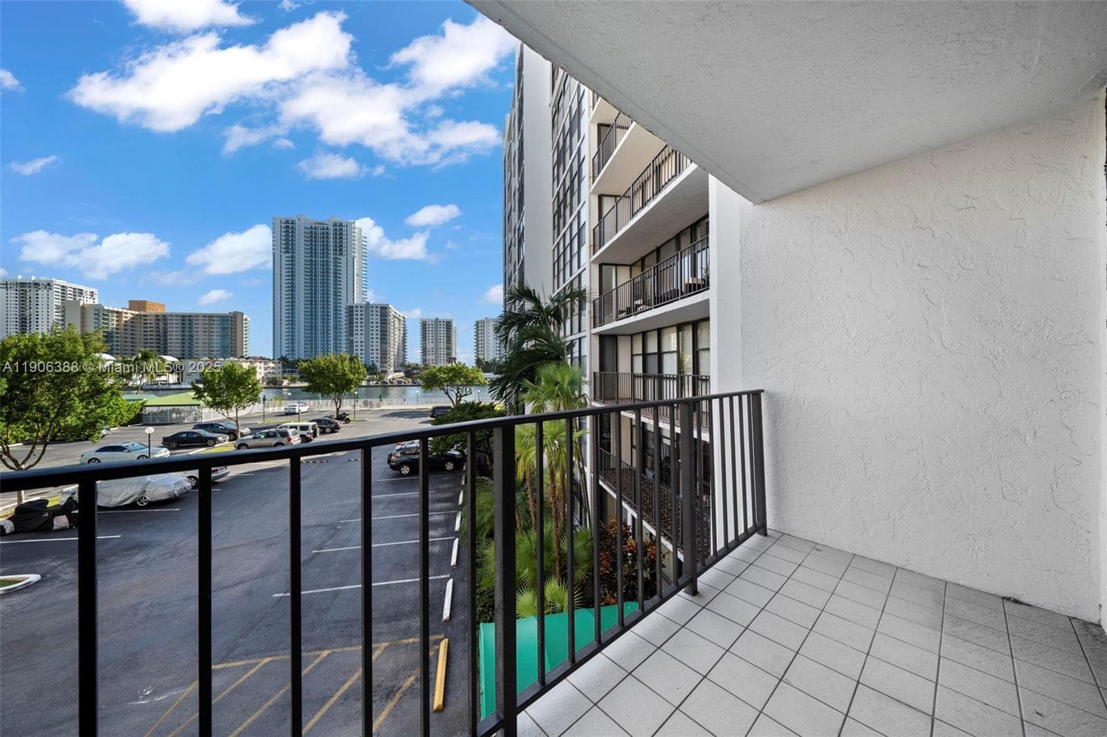 OCEANVIEW PARK CONDO · #302 in Hallandale Beach - Photo 5