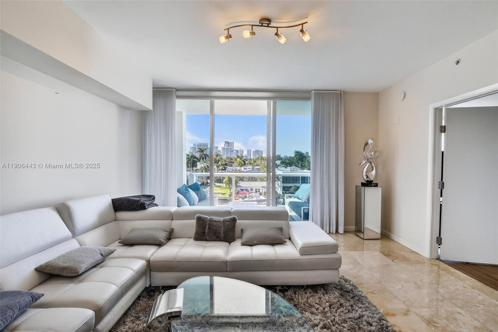 45 Hendricks · #403 in Fort Lauderdale - Photo 10