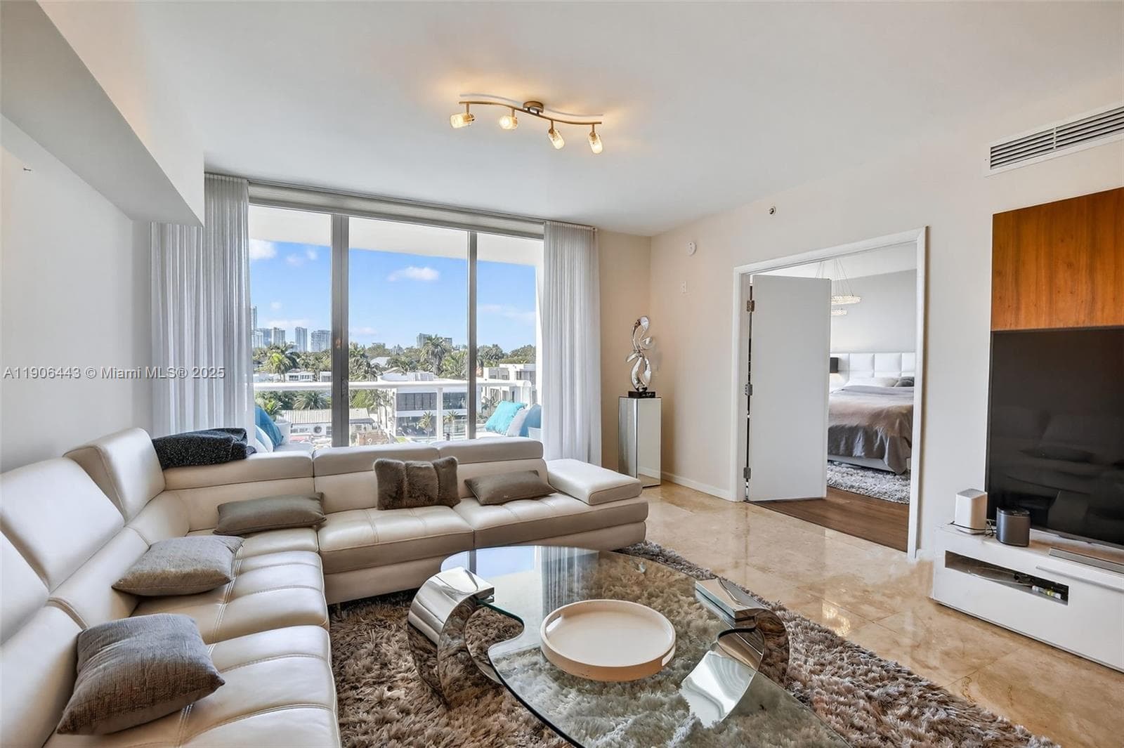 45 Hendricks · #403 in Fort Lauderdale - Photo 11