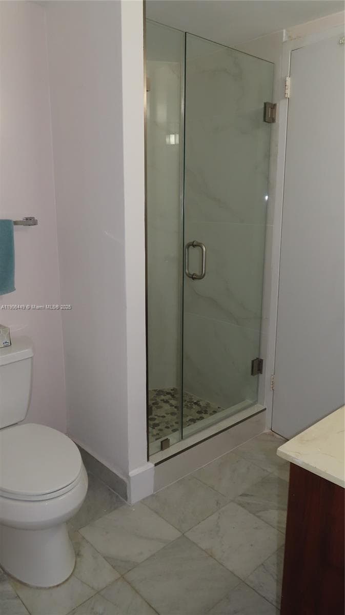 Arlen Beach Condominium · #511 in Miami Beach - Photo 13