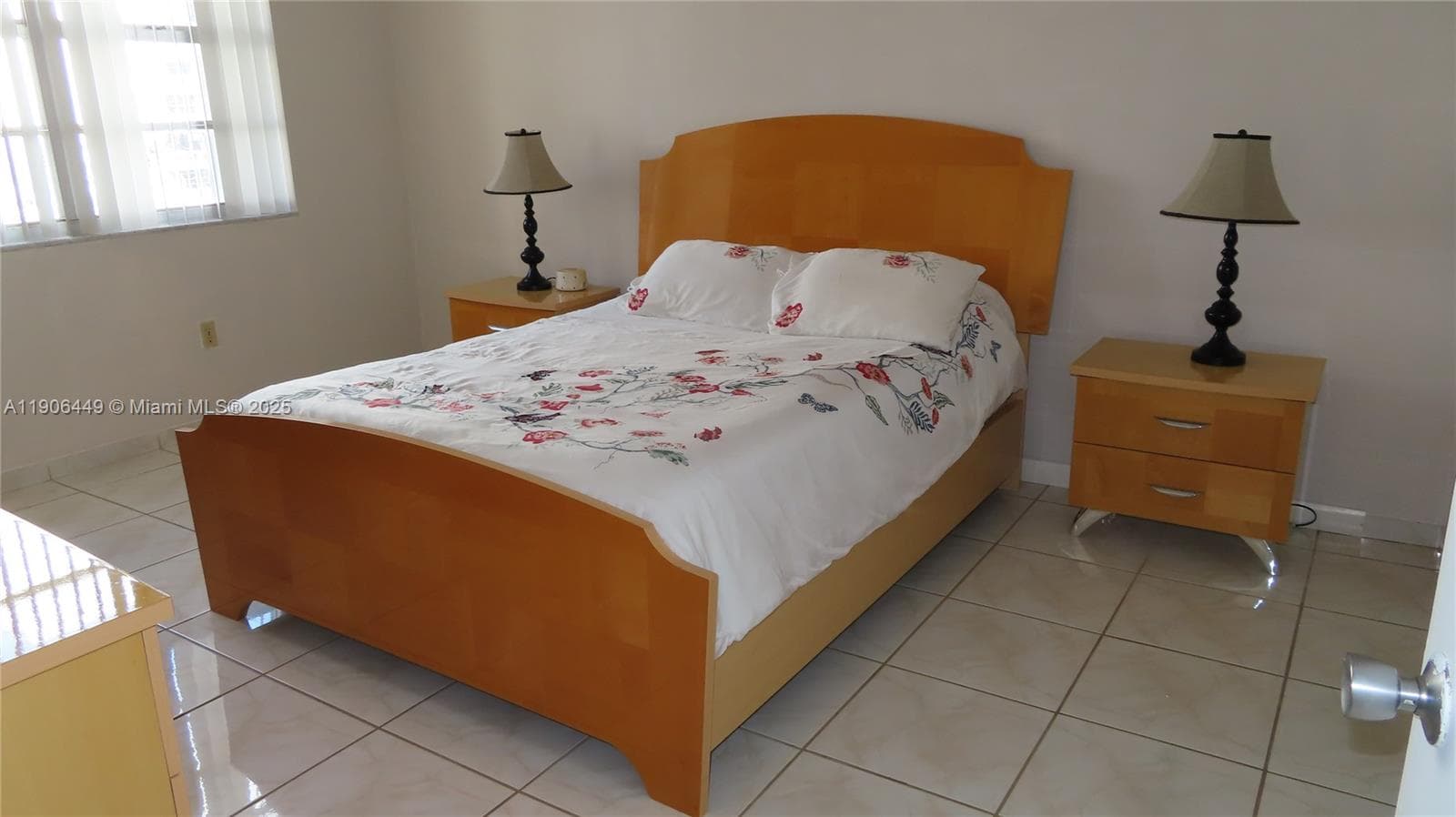 Arlen Beach Condominium · #511 in Miami Beach - Photo 16