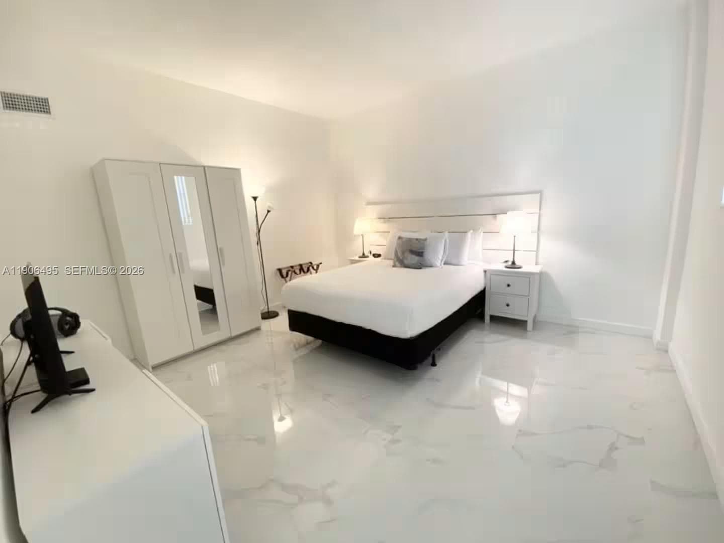 Ocean Reserve · #PH-10 in Sunny Isles Beach - Photo 11