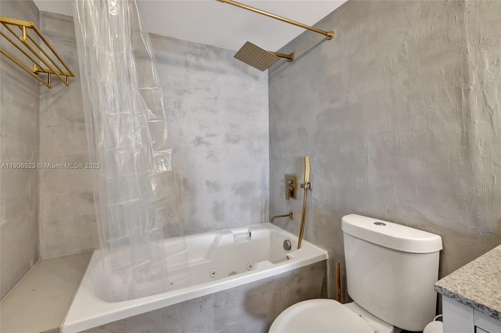 BONAVISTA CONDO · #1603 in Aventura - Photo 21