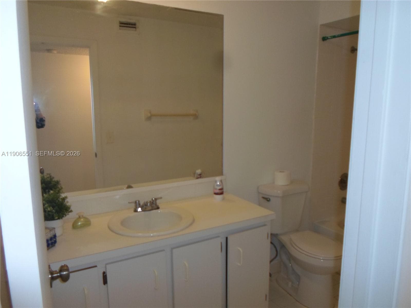 CARMEL LAKES CONDO NO 3 · #201 in Miami - Photo 30
