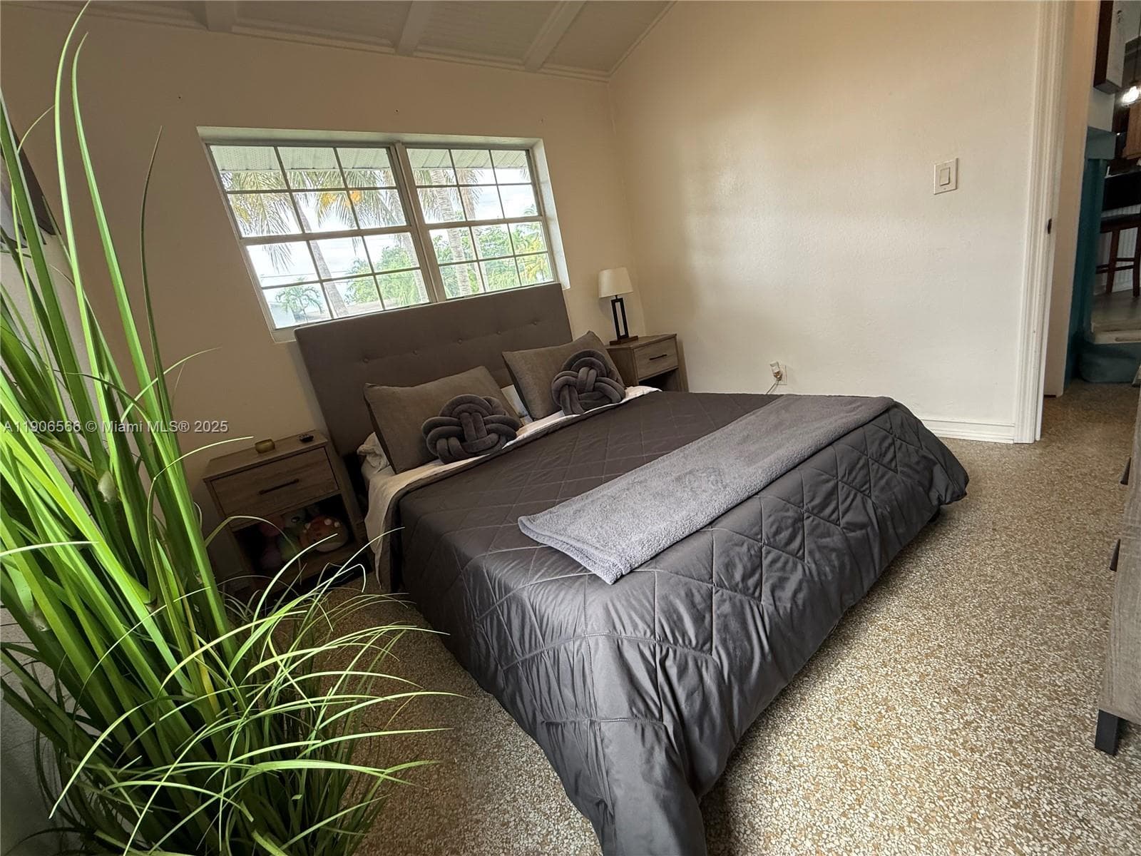 2524 Key Largo Ln photo 15