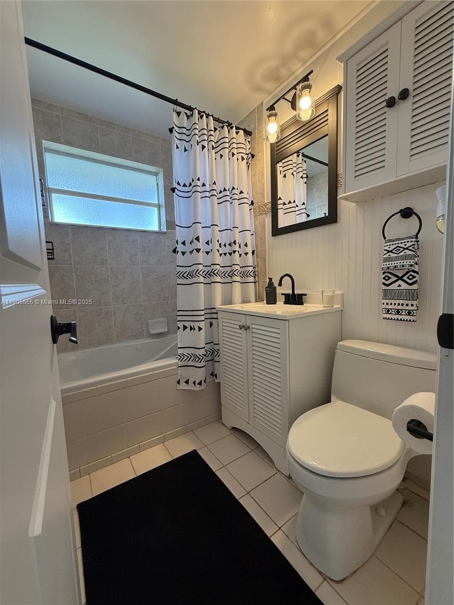 2524 Key Largo Ln photo 21